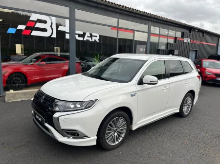 Mitsubishi Outlander 2020