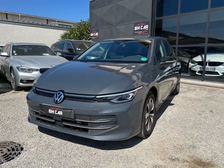 Volkswagen Golf 2024
