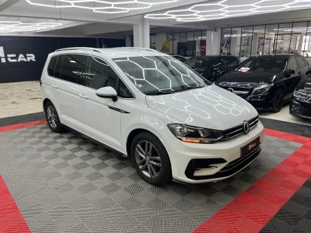 Volkswagen Touran 2016